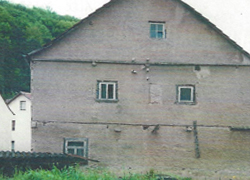 Wohnhaus in Stralsbach vor der kompletten Altbausanierung